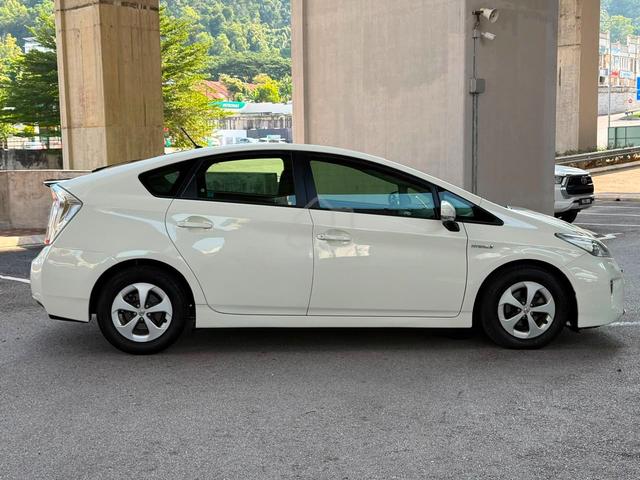 2013 Toyota PRIUS 1.8 LUXURY (A) - 1OWNER/NEWBATT - 5