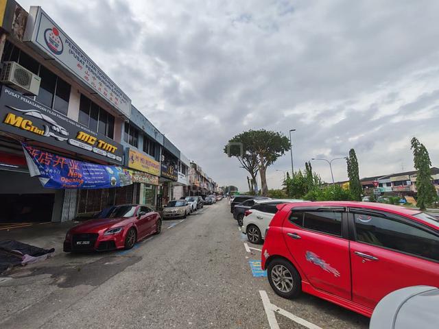 Tun Aminah - 2 Storey Shop For Rent 1