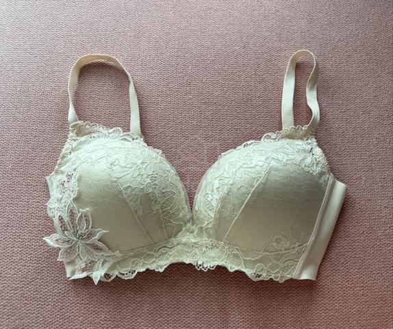 Wacoal lace bra- F70 - photo 2 of 5
