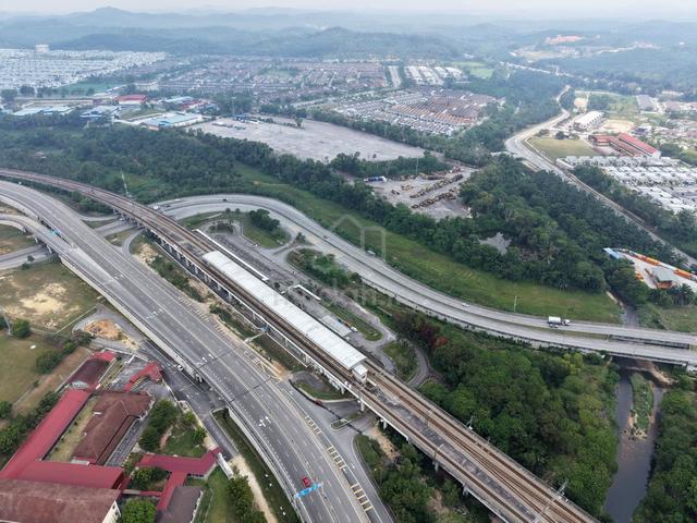 8.4ac Freehold main road commercial land senawang sg gadut seremban 1