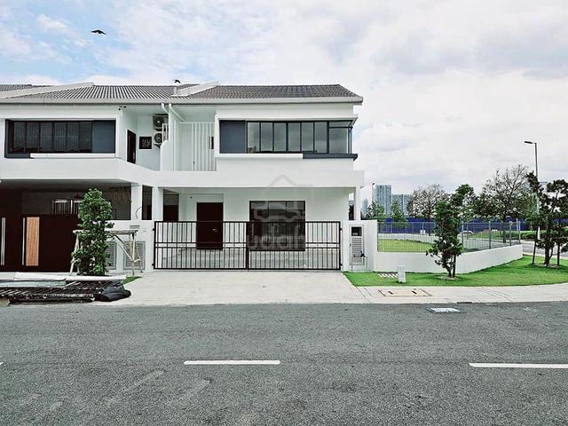 Salak Tinggi Corner Lot【Extra Land 20 Kaki】Harga Can Nego 1