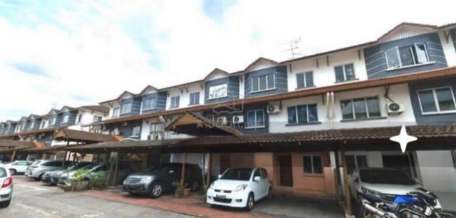 JB Taman Tampoi Indah Jalan Skudai Lama Villa Ros Townhouse 1st Floor 1