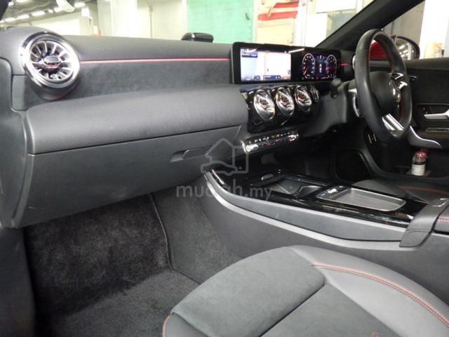 BESTBUY Mercedes Benz A180 SEDAN AMG NEWFACELIFT - 3