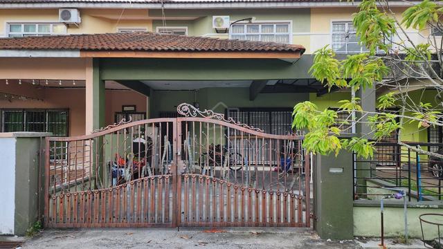 Rumah Terea Dua Tingkat di  Taman Kuala Indah 1