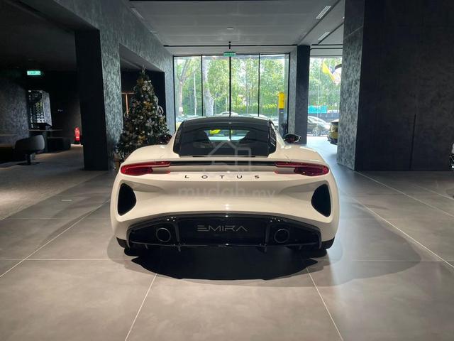 2024 Lotus Emira First Edition 2.0 Turbo (DCT) - 3