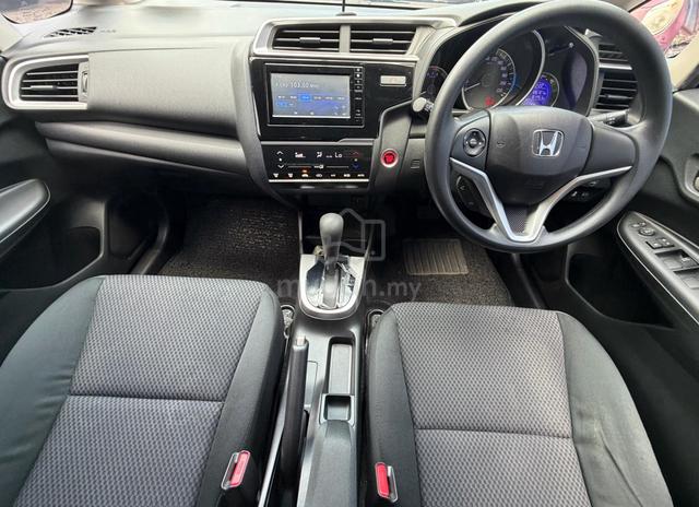 2018 Honda JAZZ 1.5 E (A) PUSH START KEY LESS - 3