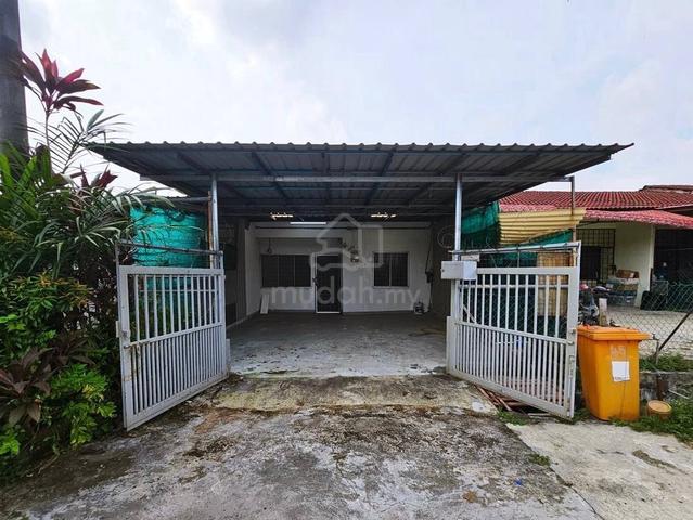 (PALING MURAH) (FACING OPEN) 1 Storey Terrace Taman Putra, Puchong 1