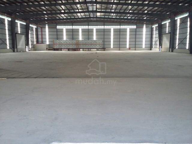 Hot Rent Detached Warehouse for Rent At Port Klang 12m Ceiling Height 1