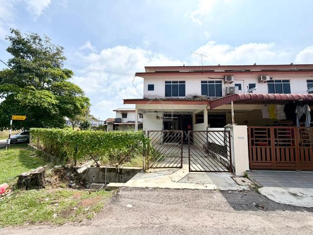 FOR SALE : Jalan Oren, Taman Sri Pelangi, Segamat 1