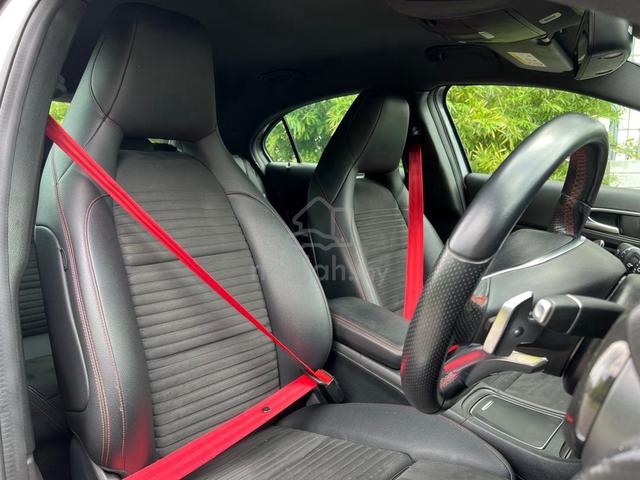 2017 Mercedes Benz A-CLASS 1.6 200 AMG LINE (CBU) - 5
