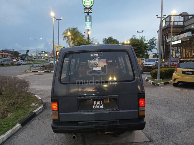1995 Ford SPECTRON 1.8 XLT (M) - 2