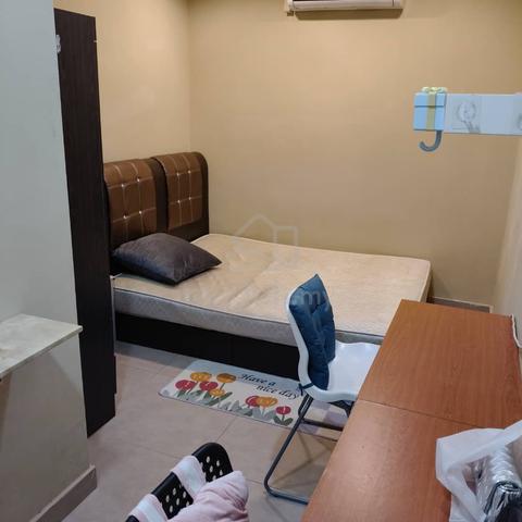 SS17 room for rent near SS15 LRT 1
