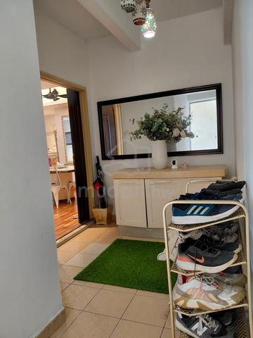 Rivercity Condominium 1