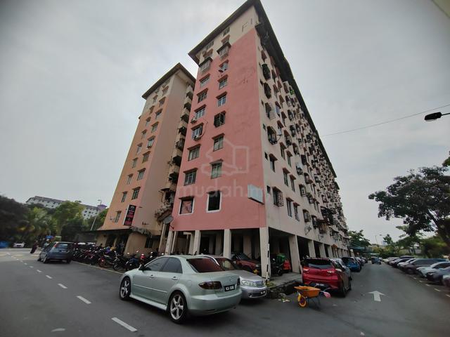Flat Puchong Permai 1