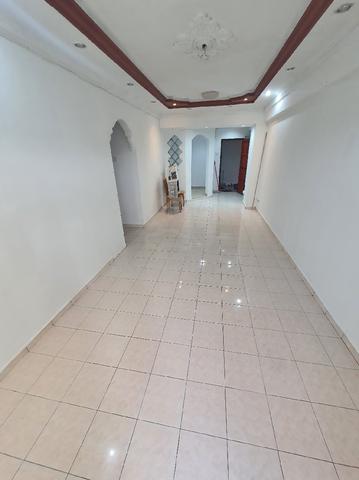 Vista Seri Putra Apartments 1