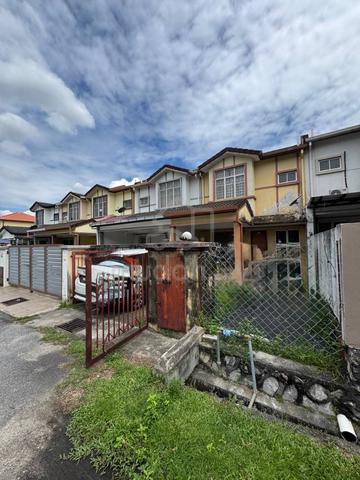 Putra Heights 2 Storey Terrace UNIT CHEAPEST & FREEHOLD Putra Bahagia 1