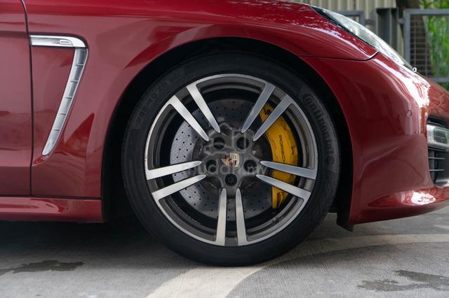 Porsche Panamera Turbo S 4.8 V8 2012 Imported New - 3