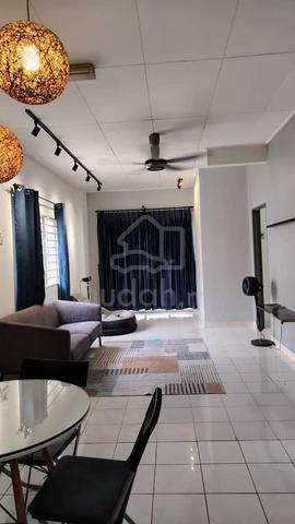 Teratai Square Shop Apartment 1
