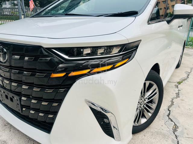 2025 Toyota ALPHARD 2.5 Z JBL Full Spec Side Steps - 3