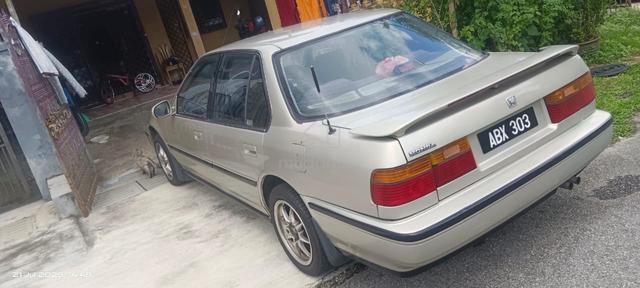 Honda Accord 2.0 CB3 - 5