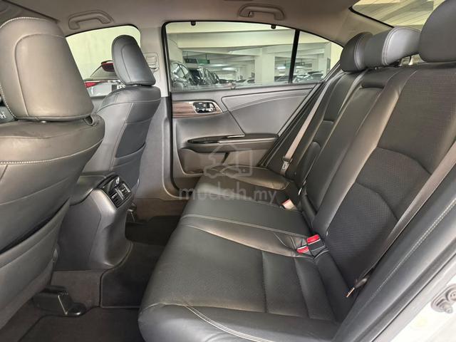 Honda ACCORD 2.4 FACELIFT KEYLESS P/START WARRANTY - 4