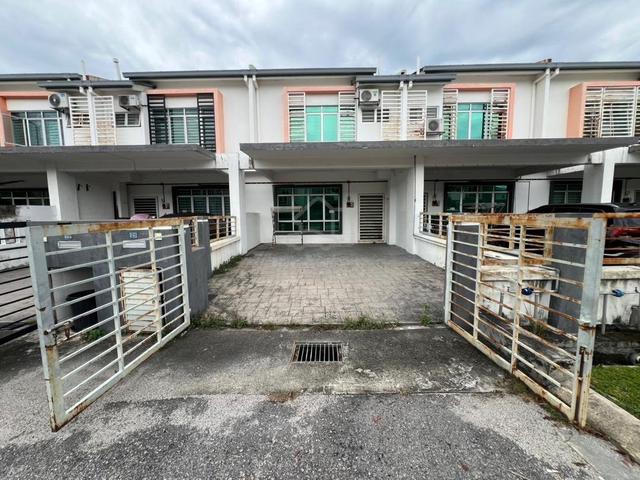[HARGA TURUN] Hillpark Puncak Alam (Pines) 1
