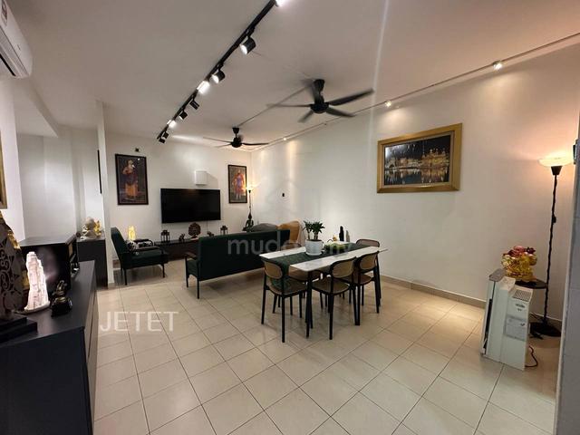 Kasuarina Apartment 1