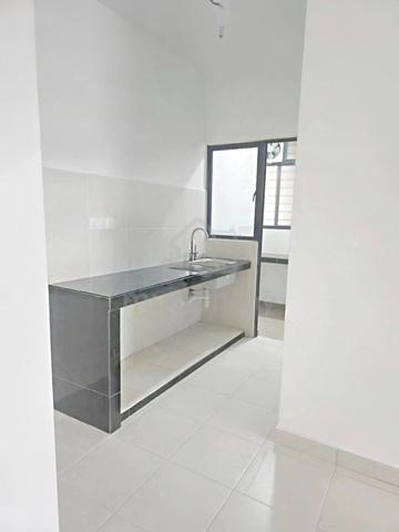 Flora Residency 1