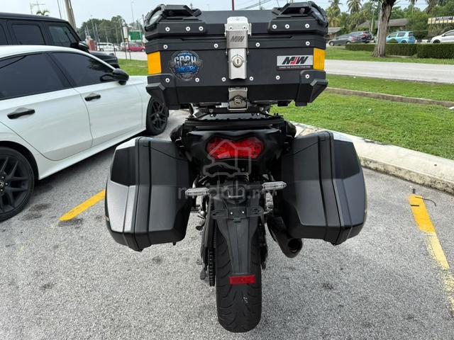 2025 Kawasaki Versys 1100 S KTRC ABS Side Panniers - photo 9 of 10