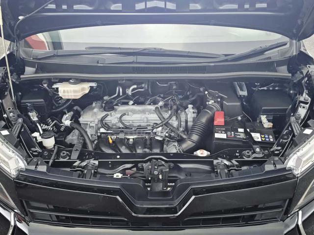 2018/24 Toyota VOXY 2.0 ZS KIRAMEKI EDITION 8SEATS - 4