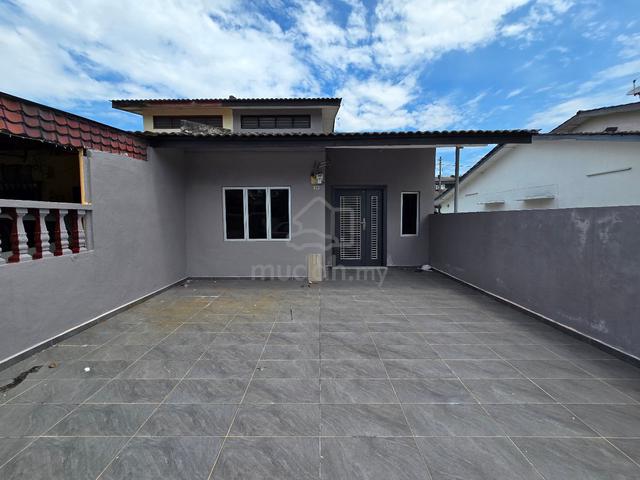Fully Renovated! 100% Loan! Menara Maju Kampung Jawa 1 Storey Endlot! 1