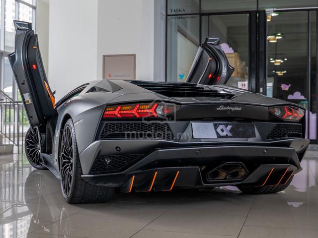 Lambroghini Aventador S 2018 Grigio Estoque - 2