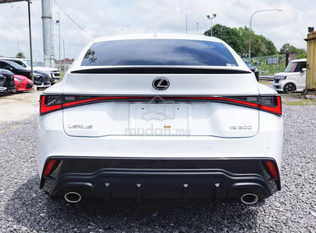 2021 Lexus IS300 2.0 F SPORT MODE BLACK (A) - 4