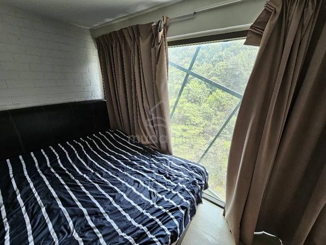 Empire City, Colonial Loft 1