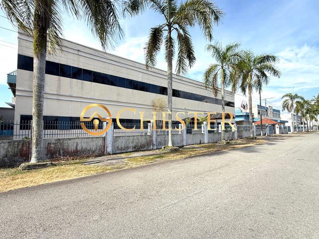 Combined Semi Detached Factory Taman Industry Sri Sulong 1