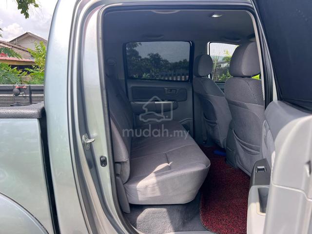 2011 Toyota HILUX 4X4 2.5 (M) - 5