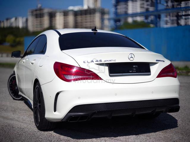 2015 Mercedes Benz CLA-CLASS 2.0 45 AMG (CBU) - 2