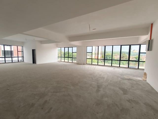 Setia Mayuri | 3 Storey Shop Office | 1st Floor | Corner | With Lft 1