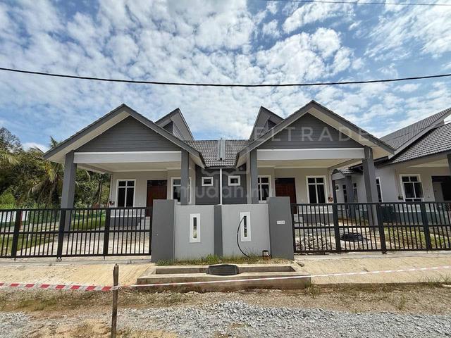 Rumah Semi D 1 Tingkat di Wakaf Bharu 1