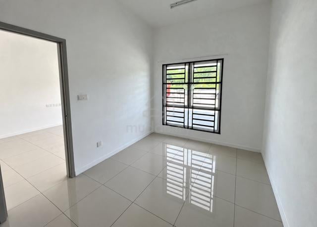 3BR 1 Storey Terraced House @ Hijauan Valdor, Simpang Ampat, Penang 1