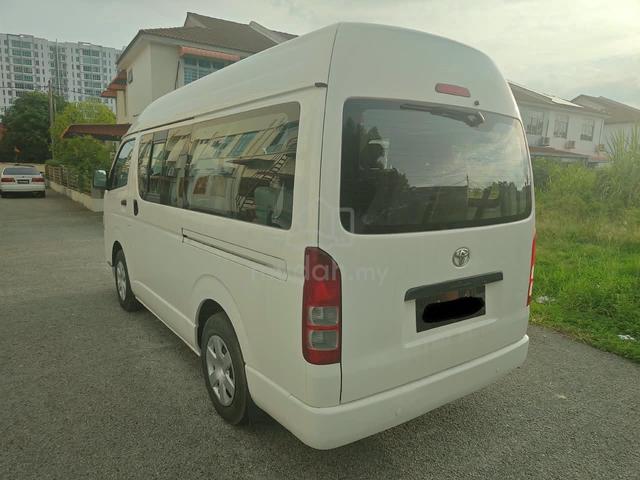 2014 Toyota Hiace High Roof Window Van 2.7 (P) - 4