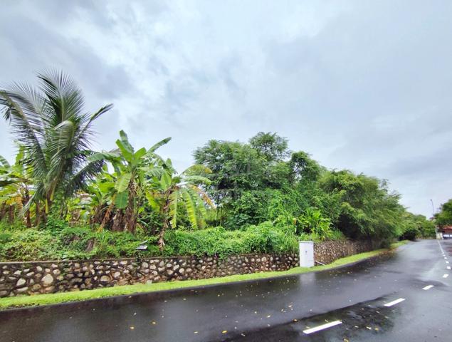 Laman Jasmin, Kota Seriemas, Nilai, Negeri Sembilan 1