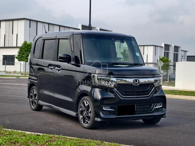 {2019}Honda N BOX 660 CUSTOM G EX (A) 2 P/Door F/L - 1