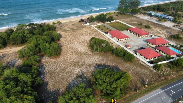 [ CANTIK TEPI PANTAI ] Tanah Pasir Putih JAMBU BONGKOK MARANG 1