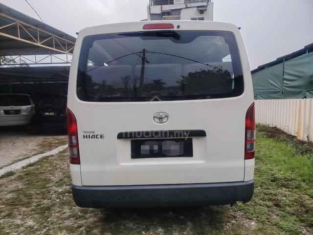 Toyota Hiace Window Van 2021 - photo 2 of 6