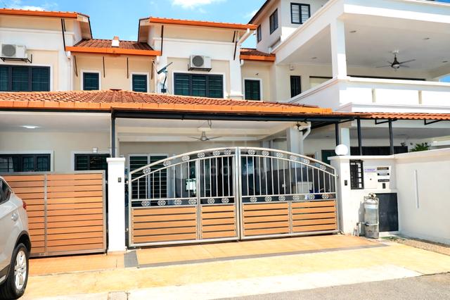 TERMURAH Double Storey Teres BANDAR NUSA RHU , SEKSYEN U10 SHAH ALaM 1