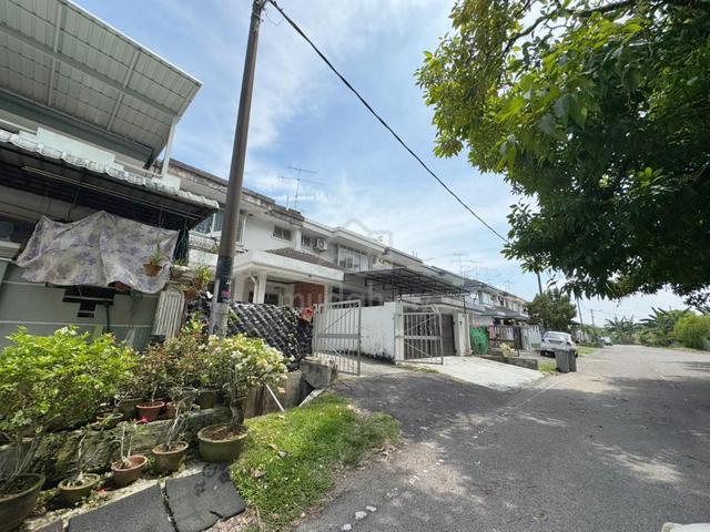 Full loan taman muhibbah double storey terrace house kulai senai 1