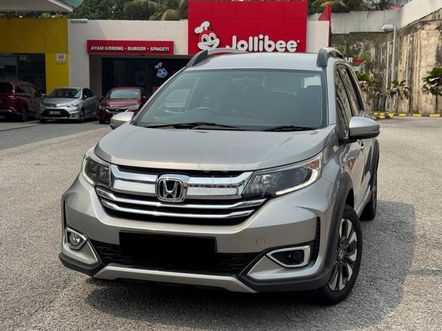 Honda BR-V V HIGH SPEC LEATHER SEAT REVERSE CAMERA - 2