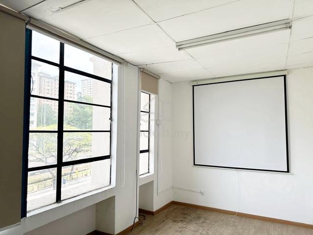 (Semi Furnished) Kepong Desa Aman Puri Jalan Desa 2/2 1