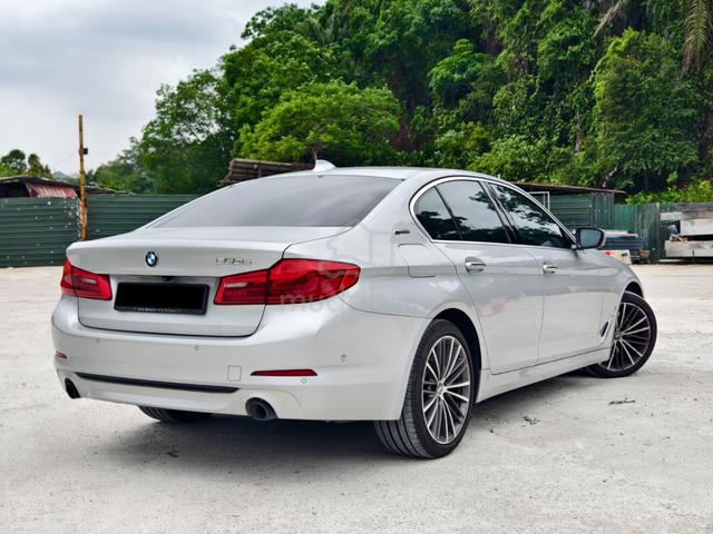 2018 🎉Bmw 530e 2.0 SPORT (A)Car King "Full Loan" - 4